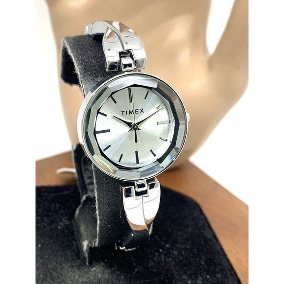 Timex Women's Watch TW2T49400 Quartz Silver Dial Stainless Steel 26mm - Picture 13 of 14